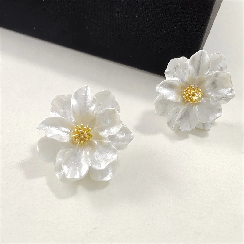 Petal Charm - R&N 