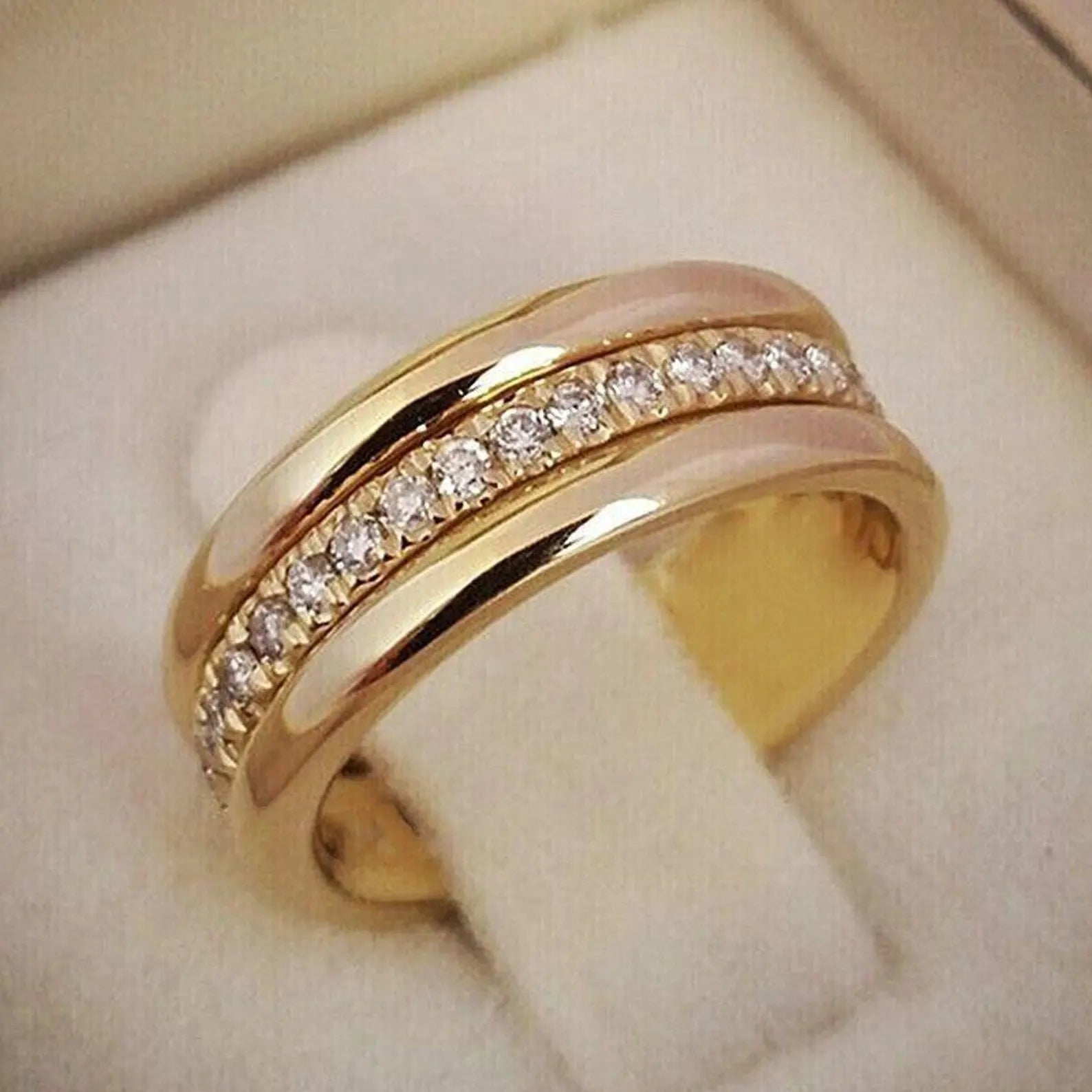 Luxe Sparkle Ring - R&N 